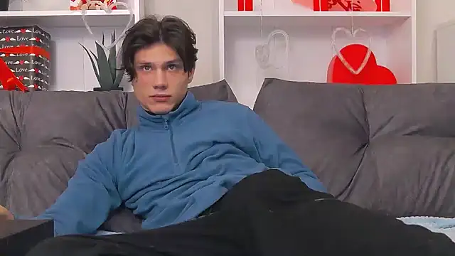 CalvinCay online show from 02/10/25, 07:49