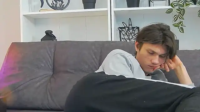 CalvinCay online show from 03/07/25, 01:42