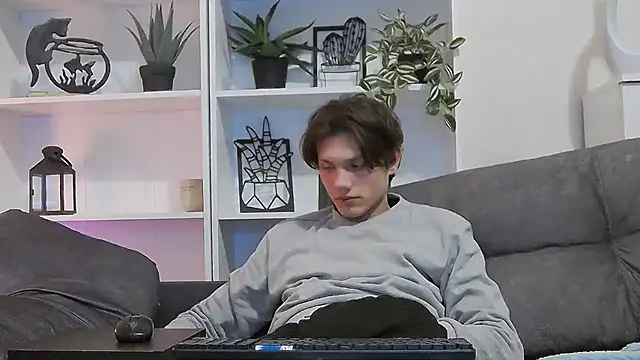 CalvinCay online show from 03/10/25, 12:29