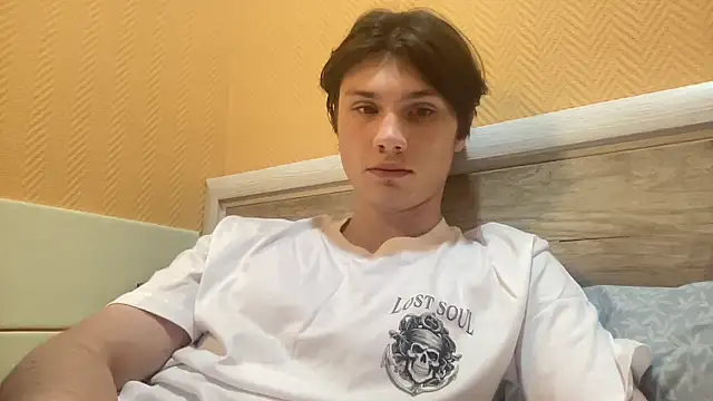 CalvinCay online show from 12/05/25, 06:15