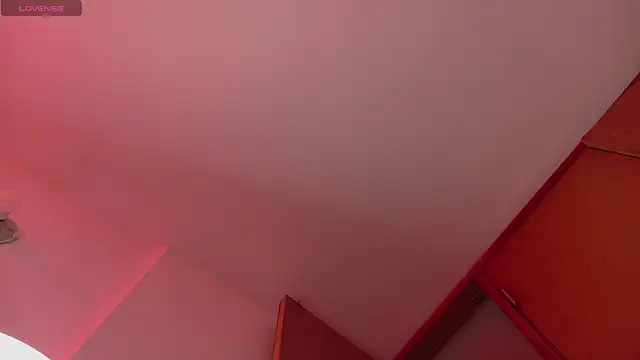 MegganCarter online show from 11/12/25, 12:44