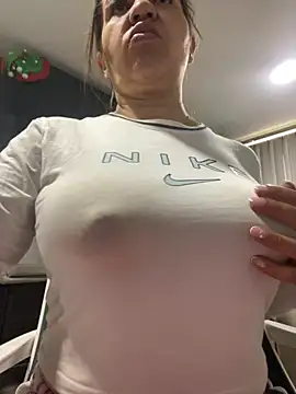 ruby santana777 online show from 11/21/25, 03:54