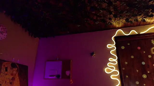 maryberry   online show from 11/25/25, 09:59