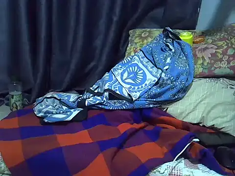 Snapshot of Amberay1 chatting on 01/29/25, 04:19 Amberay1 online show from 01/29/25, 04:19