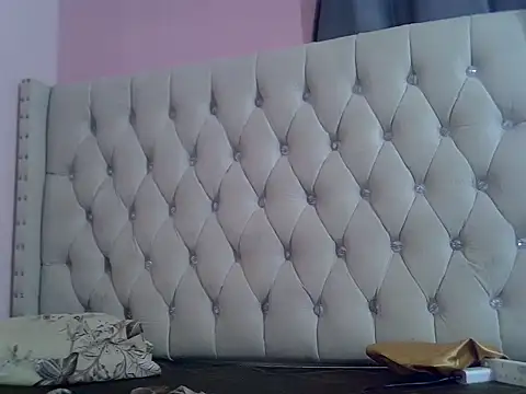 Snapshot of Amberay1 chatting on 11/08/25, 07:41 Amberay1 online show from 11/08/25, 07:41