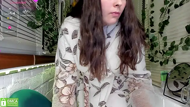 Candys booty online show from 12/17/24, 03:50