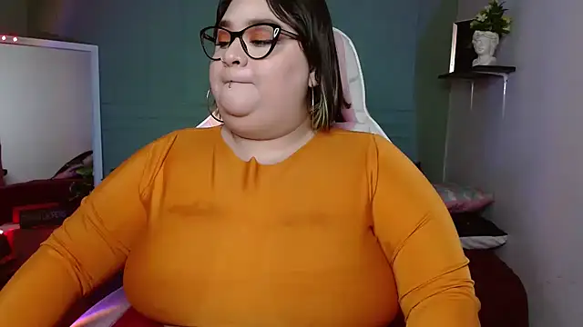 tiffany laurens online show from 12/06/24, 09:43