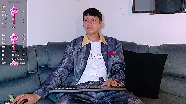 Mr daren  online show from 11/28/25, 07:16