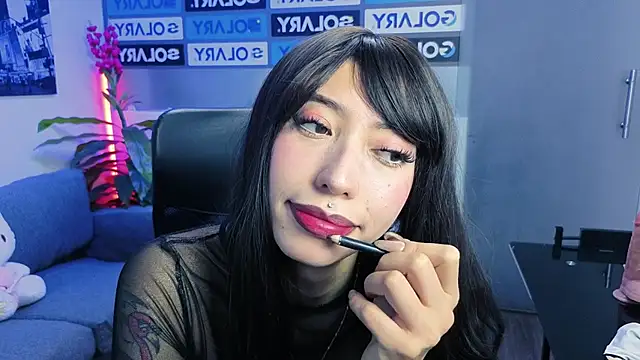 Snapshot of LilithCooperr_ chatting on 05/01/26, 04:44 LilithCooperr online show from 05/01/26, 04:44