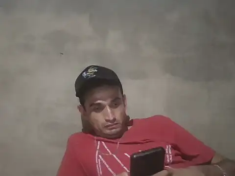 Snapshot of mapachon81 chatting on 10/30/25, 09:33 mapachon81 online show from 10/30/25, 09:33