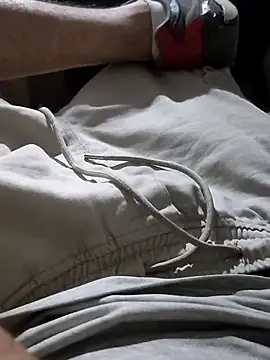 Snapshot of mapachon81 chatting on 11/01/25, 08:16 mapachon81 online show from 11/01/25, 08:16