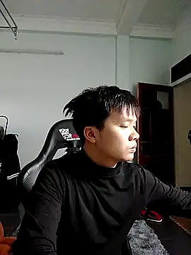 Kelvin kol online show from 12/15/24, 07:24