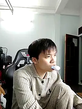 Kelvin kol online show from 12/29/24, 03:24