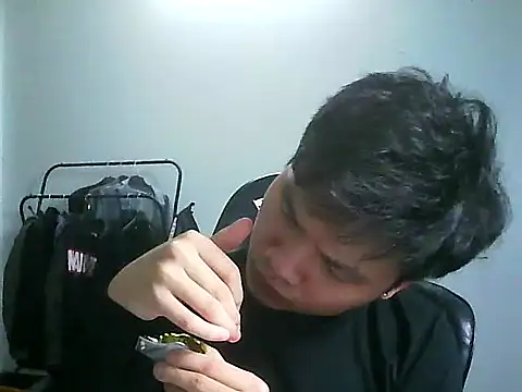 Kelvin kol online show from 03/18/25, 01:31