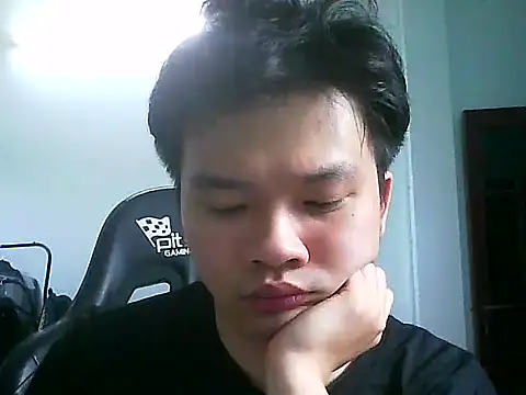 Kelvin kol online show from 03/23/25, 07:53