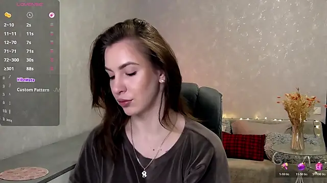 Snapshot of Naughty__Megan chatting on 05/13/26, 07:06 Naughty Megan online show from 05/13/26, 07:06