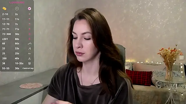 Snapshot of Naughty__Megan chatting on 05/15/26, 02:07 Naughty Megan online show from 05/15/26, 02:07