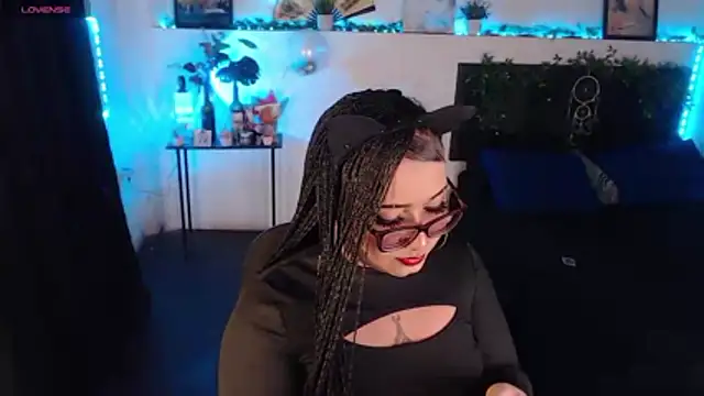 LiaScarlett online show from 11/03/25, 01:19