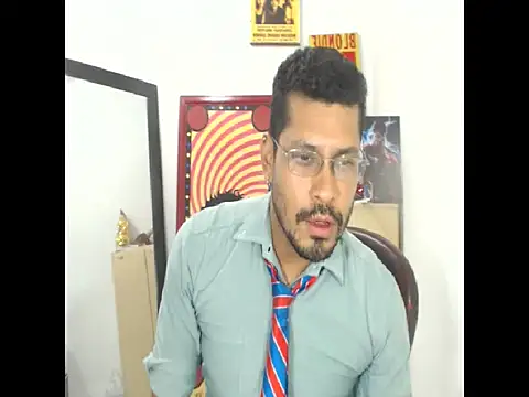 Snapshot of MikeRiverx chatting on 03/28/26, 05:40 MikeRiverx online show from 03/28/26, 05:40