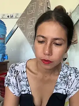 2HotAsain4u online show from 01/21/25, 01:29