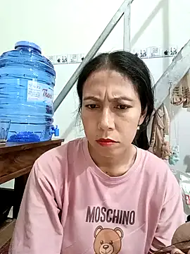 2HotAsain4u online show from 01/25/25, 02:36