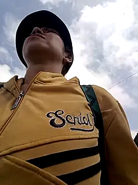 2HotAsain4u online show from 10/19/25, 02:34