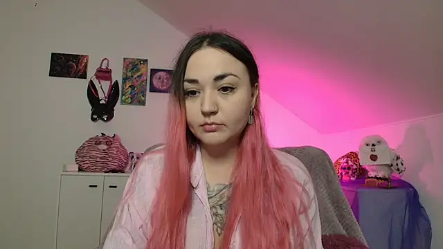 PinkHurricaneOfficial online show from 01/12/26, 11:32