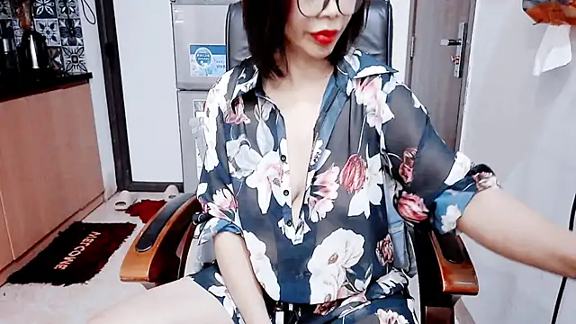 Miu-Le online show from 03/23/26, 04:55