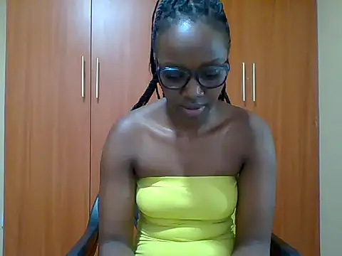 sexy darleen23 online show from 02/02/26, 09:41