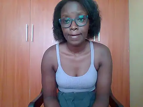 sexy darleen23 online show from 02/14/26, 06:32