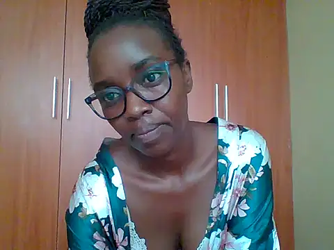 sexy darleen23 online show from 04/12/26, 08:41