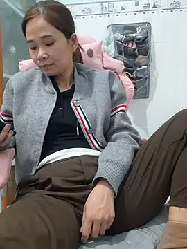 Xaoxang online show from 02/10/25, 12:19
