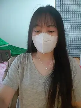 Snapshot of Kajisu_26 chatting on 09/11/25, 12:44 Kajisu 26 online show from 09/11/25, 12:44