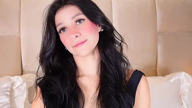 KiraKayleigh1 online show from 09/13/25, 12:32