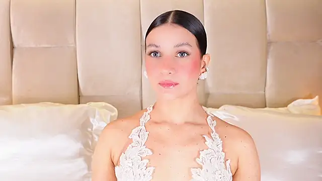 KiraKayleigh1 online show from 11/30/25, 12:47