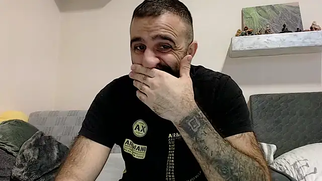 Snapshot of ivat80 chatting on 01/22/25, 05:48 ivat80 online show from 01/22/25, 05:48