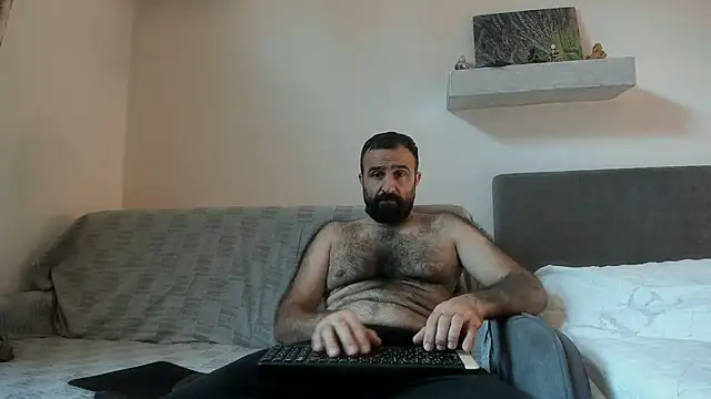 Snapshot of ivat80 chatting on 11/02/25, 07:00 ivat80 online show from 11/02/25, 07:00