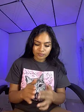 Riana Kean online show from 02/06/25, 10:32