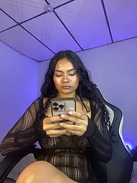 Riana Kean online show from 02/17/25, 11:42