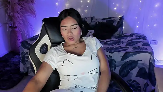 Riana Kean online show from 03/09/26, 03:54