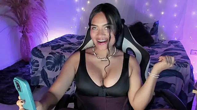 Riana Kean online show from 03/27/26, 12:27