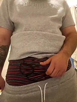 yaraklimemo online show from 04/27/26, 01:42