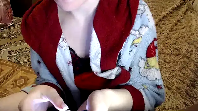 Snapshot of _Kitti_ chatting on 03/18/25, 05:21  Kitti  online show from 03/18/25, 05:21