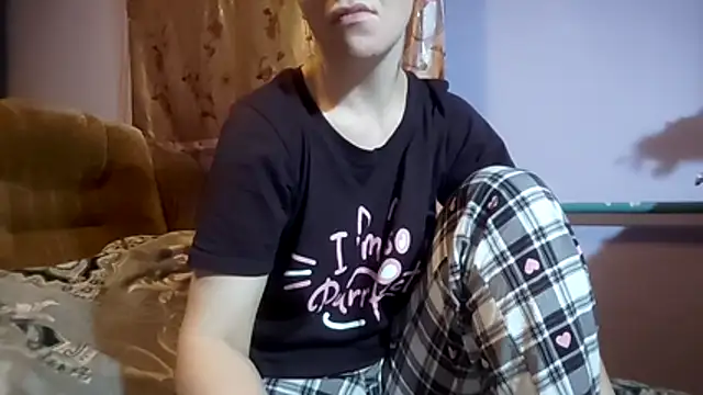  Kitti  online show from 12/03/25, 06:32