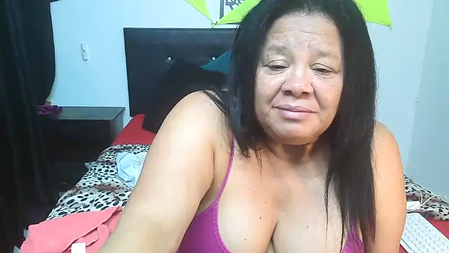 Shanttal0272 online show from 04/15/26, 09:04