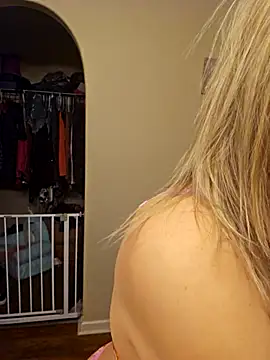 ellieconradxo online show from 02/21/25, 04:51