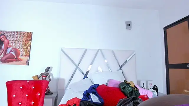 Christie Wilde online show from 12/22/24, 12:38