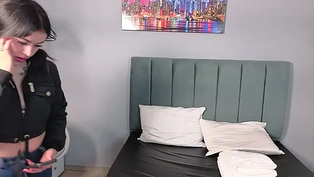 Alli cooper online show from 05/12/26, 01:41
