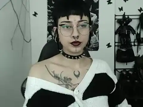 n0sferatus   online show from 10/30/25, 04:14