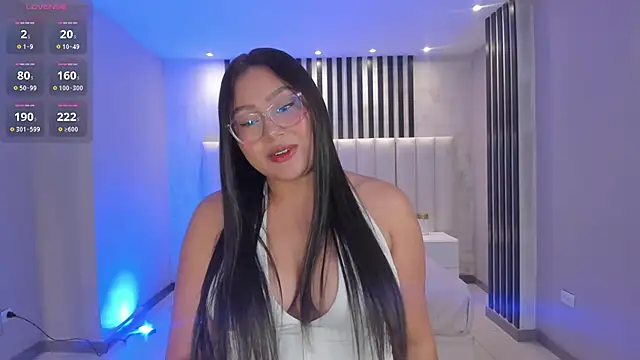 Snapshot of AmberLewis_ chatting on 01/18/25, 03:09 AmberLewis online show from 01/18/25, 03:09